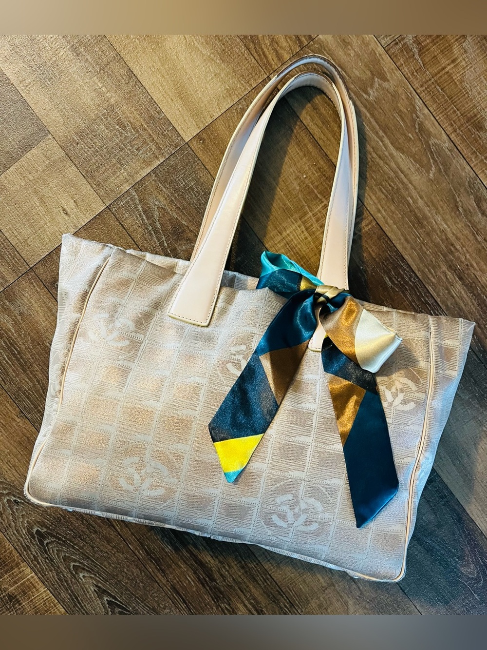 Luxury Chanel Travel Line Tote in Metallic Gold 💛